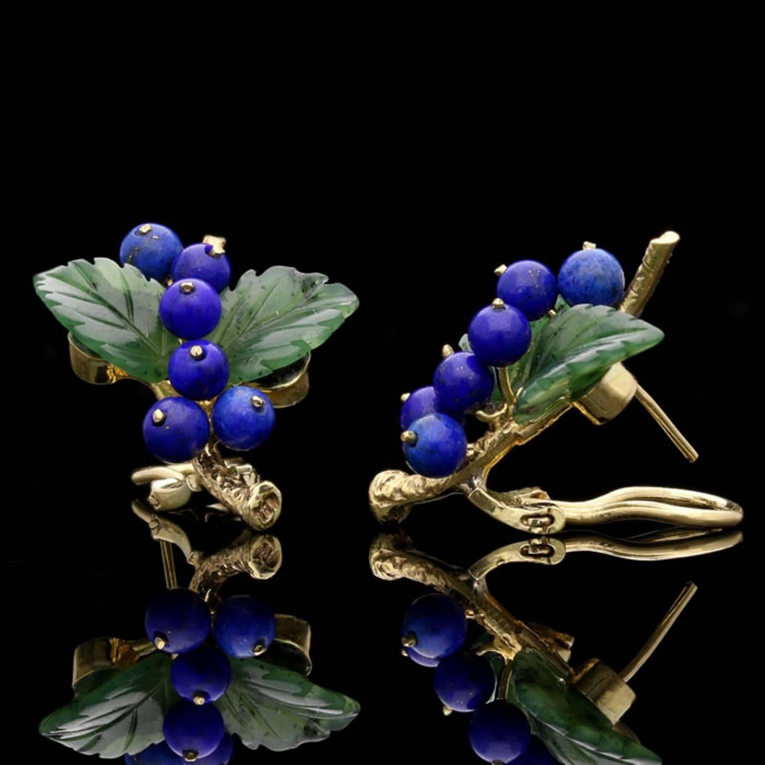 1950s Irmgard Bures Vienna Nephrite Jade Lapis Lazuli Fruiting Branch Gold Earcl In Good Condition In London, GB