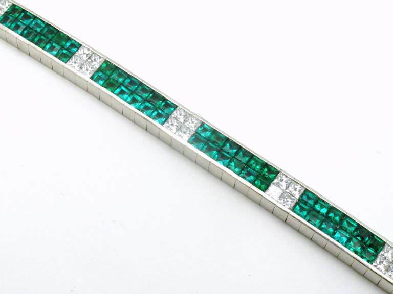 Diamond Emerald Platinum Line Bracelet In Excellent Condition In Santa Fe, NM