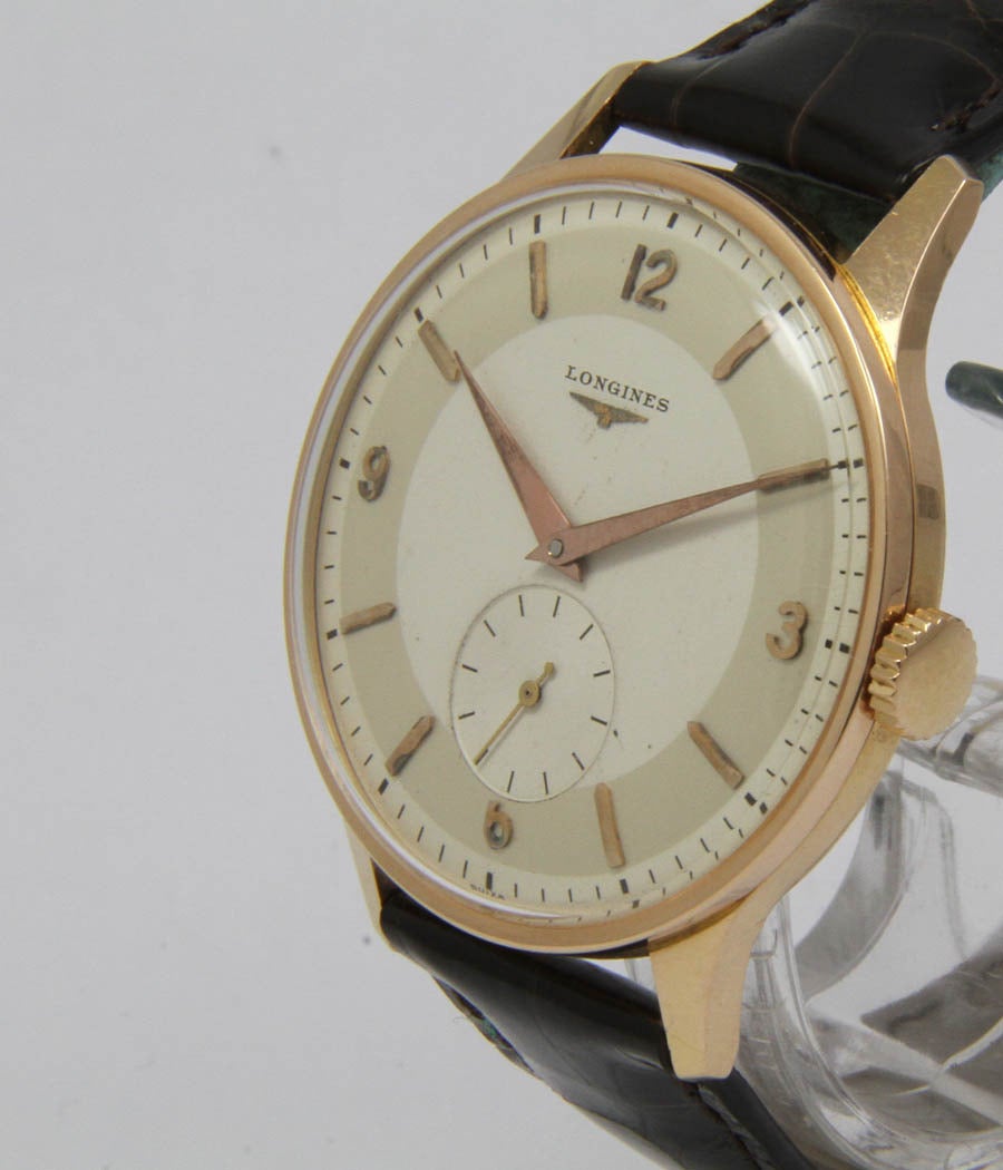 Longines Rose Gold Manual Wind Wristwatch In Excellent Condition For Sale In Munich, Bavaria