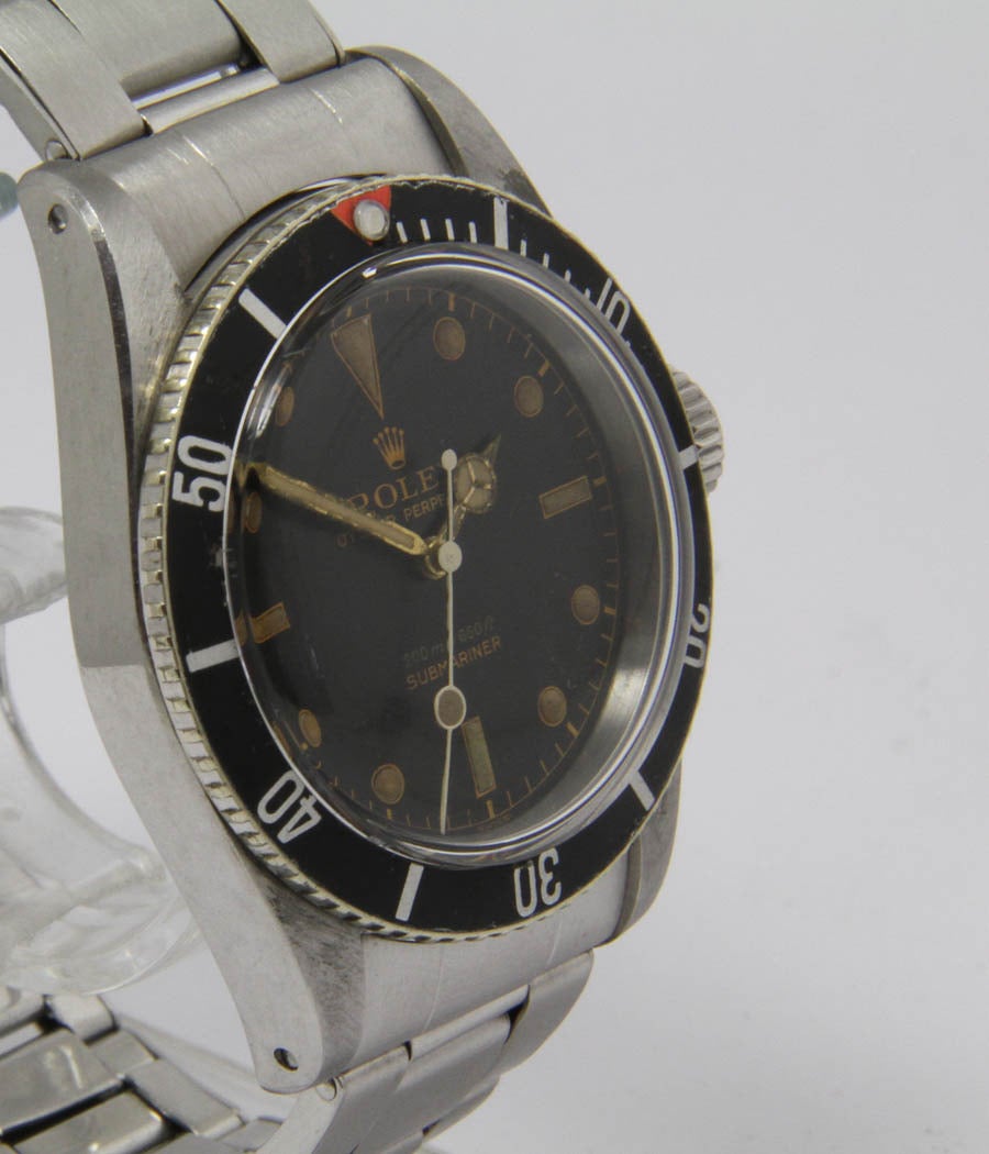 Submariner
Ref. 6538
Very rare big crown without crown guards.

Case-Screwed case, steel, acrylic glass, rotating bezel, screw-down crown

Movement-Caliber Rolex 1030, automatic

Dial-Original dial and hands, marone gilt