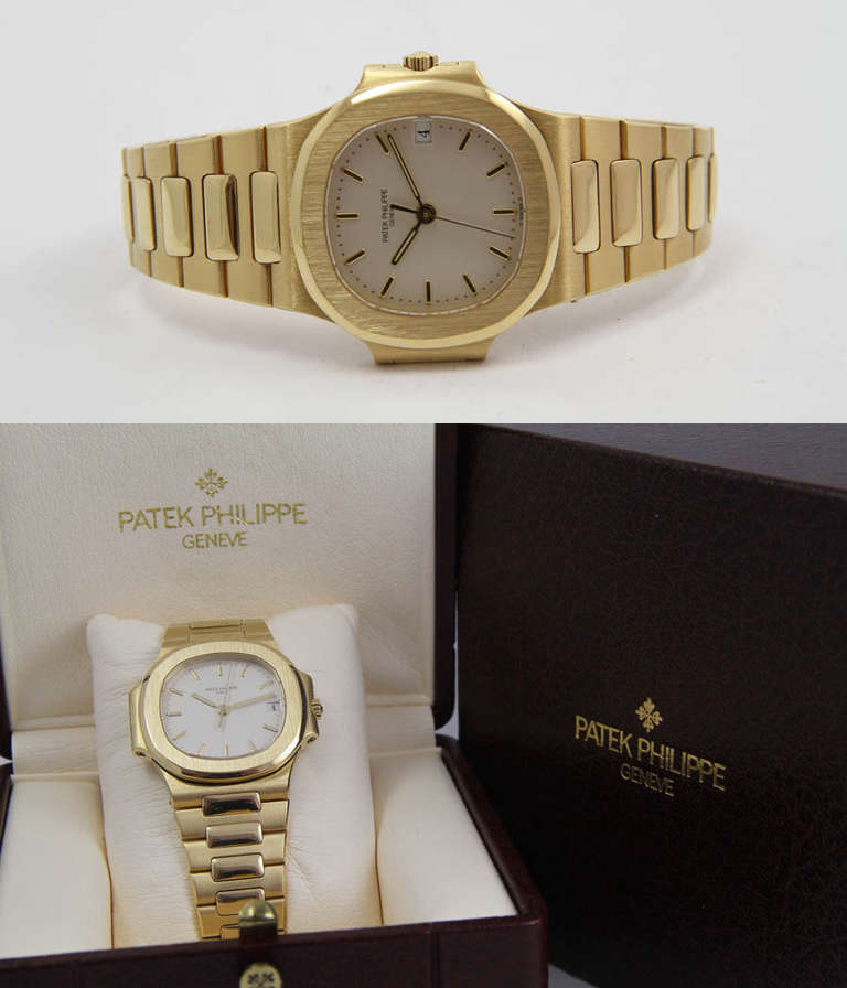 Patek Philippe Yellow Gold Nautilus Wristwatch Ref 3800 circa 1998 1