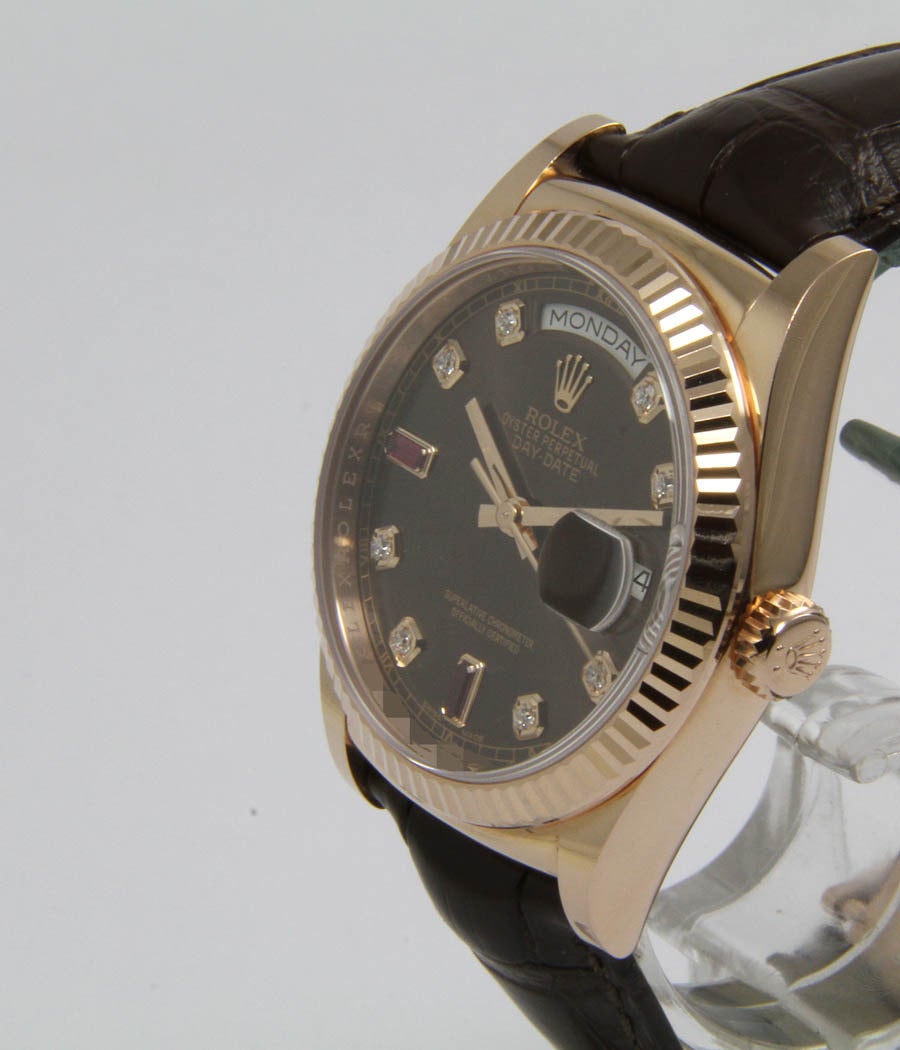 Rolex Everose Gold Day Date Chronometer Automatic Wristwatch Ref 118135 In New Condition In Munich, Bavaria