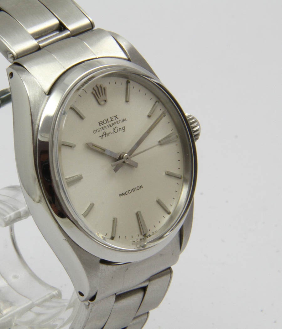 Air King Ref. 5500
Beautiful King
CASE 
screwed case, steel, acrylic glass, screw-down crown, serie, 34mm

MOVEMENT 
cal Rolex 1520, automatic

DIAL 
original Tritium.dial and hands

BRACELET 
riveted oyster bracelet

very nice