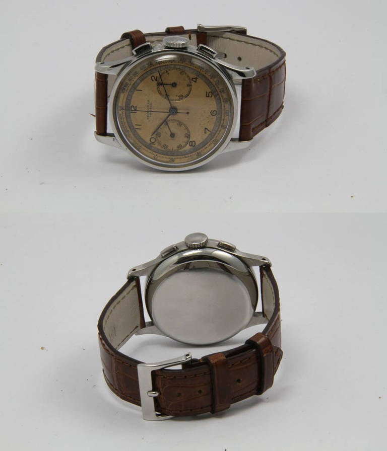 Longines Stainless Steel Chronograph Wristwatch circa 1950s In Excellent Condition In Munich, Bavaria