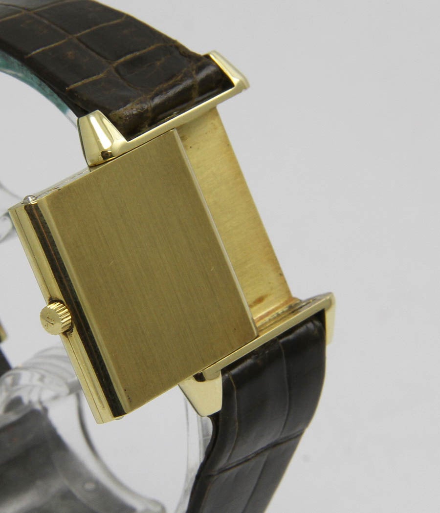 Jaeger-LeCoultre Yellow Gold Reverso II Wristwatch Ref 185403 circa 1988 For Sale 1