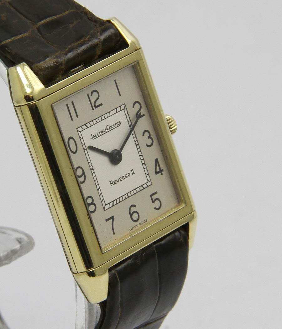 Jaeger-LeCoultre
Reverso II
Ref. 185403

Case
18k yellow gold, case secured by screws, sapphire crystal

Movement
Manual-wind

circa 1988
