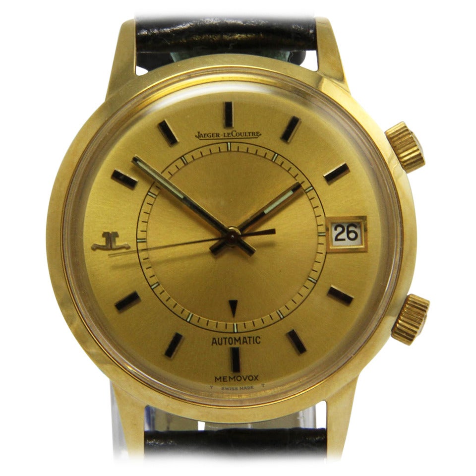Jaeger-LeCoultre Yellow Gold Memovox Alarm Wristwatch with Date circa 1970s For Sale