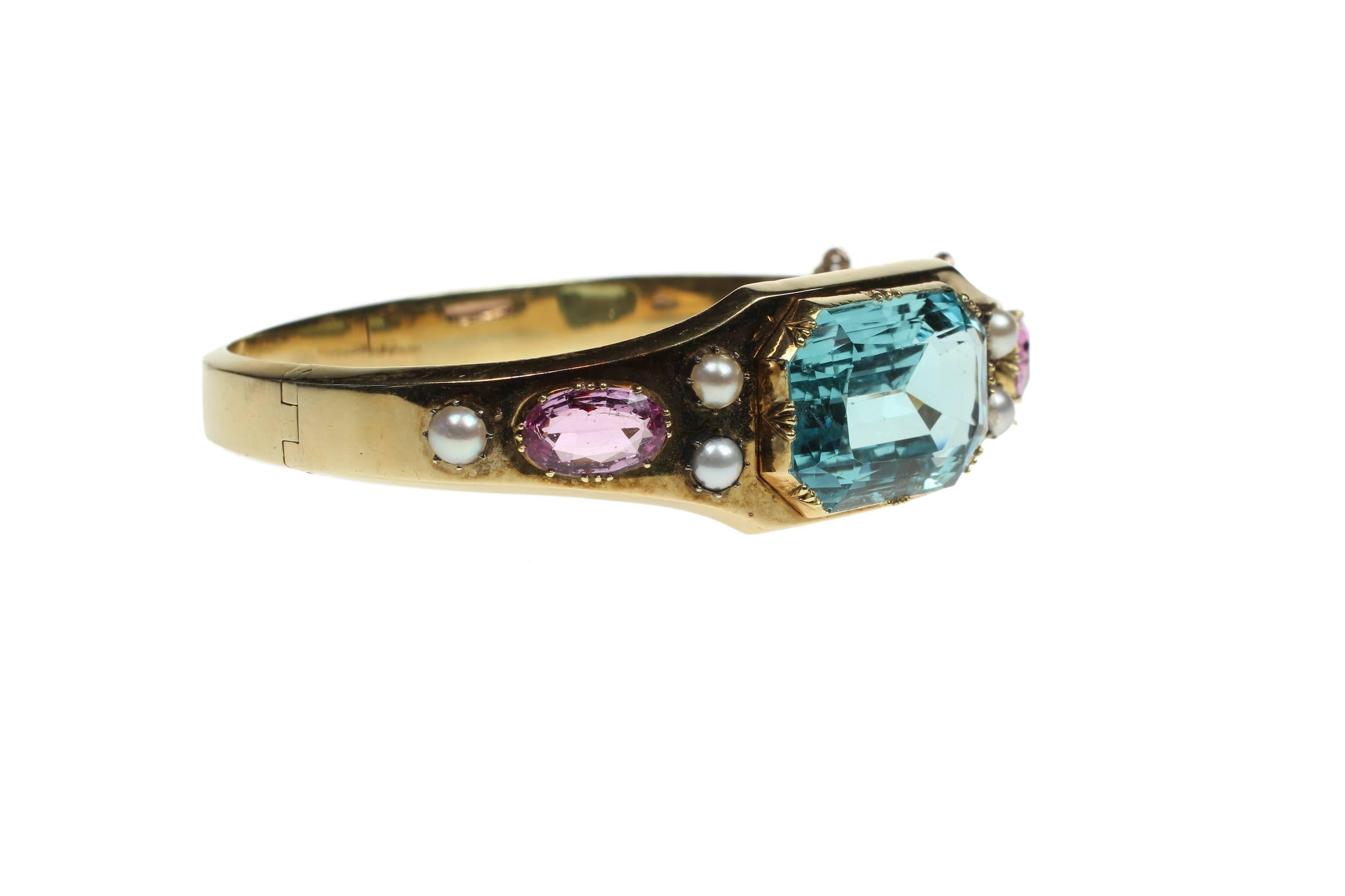 Pink Topaz Aquamarine Gold Bangle Bracelet In Excellent Condition For Sale In London, GB