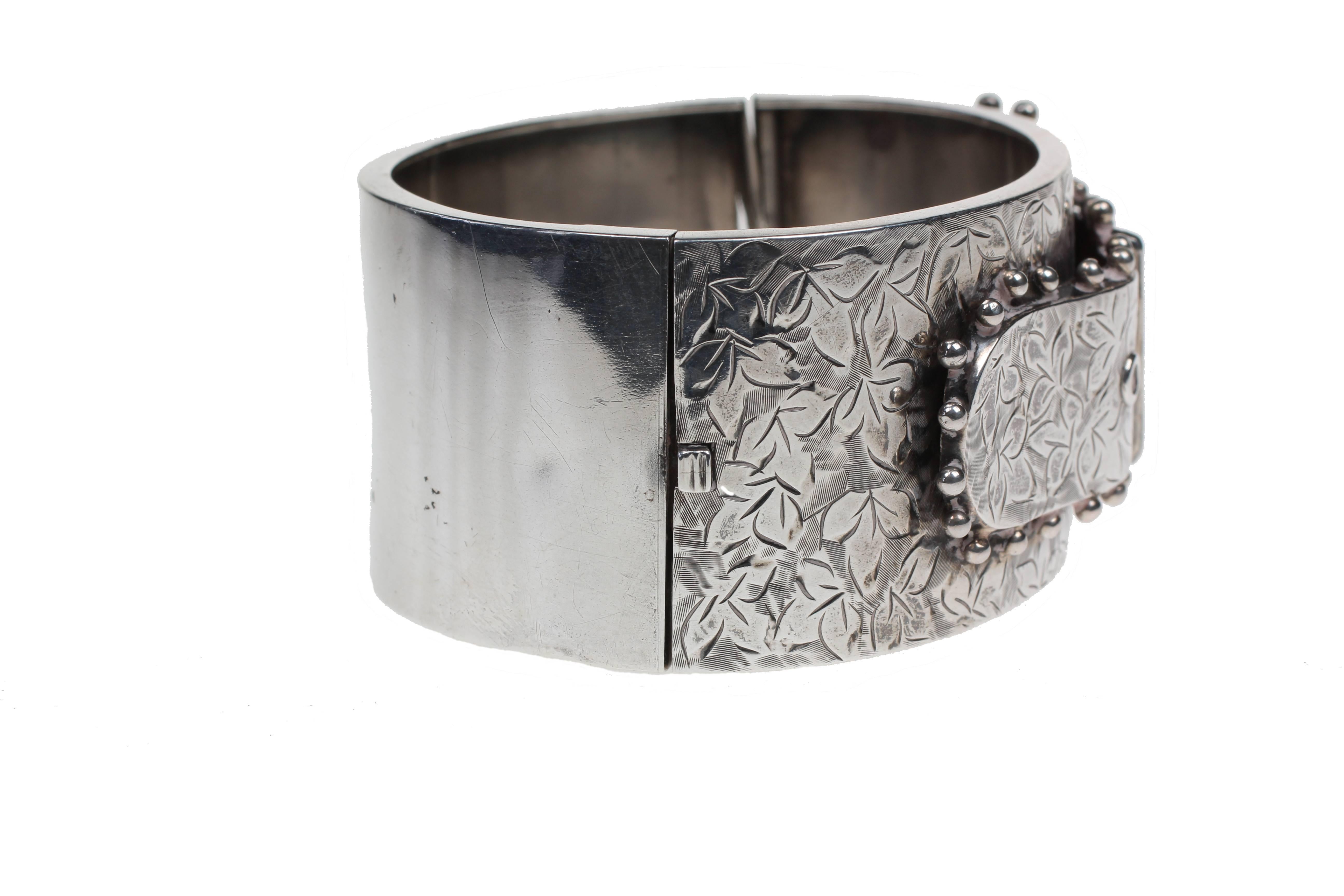 Sterling Silver Buckle Bangle In Good Condition For Sale In London, GB