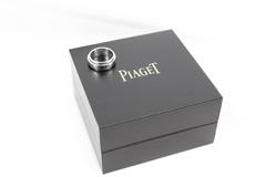 Piaget Gold Possession Ring