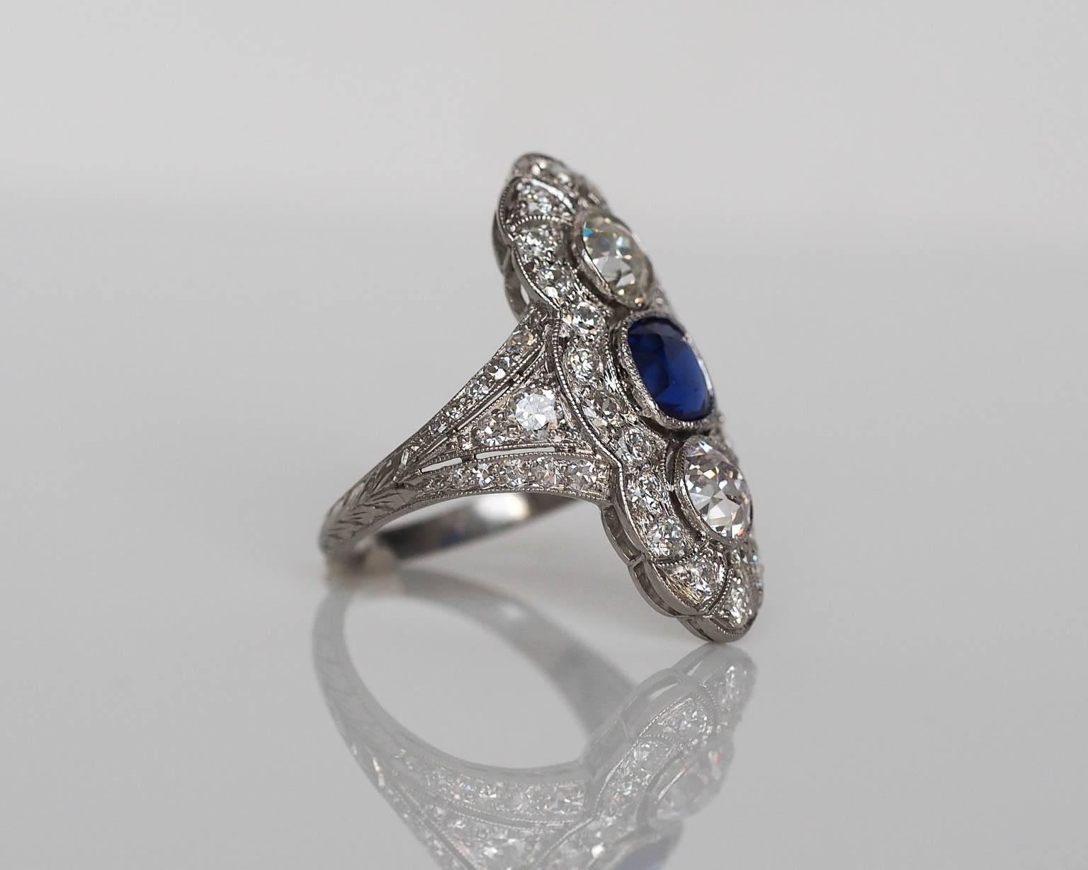 1920s Art Deco 1.39 Carat Kashmir Sapphire Diamond Platinum Engagement Ring In Excellent Condition In Atlanta, GA