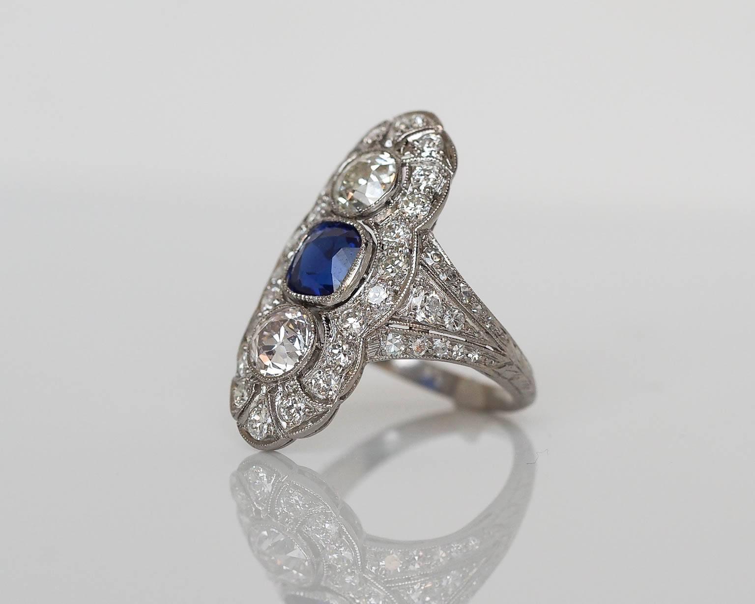 1920s Art Deco 1.39 Carat Kashmir Sapphire Diamond Platinum Engagement Ring 3
