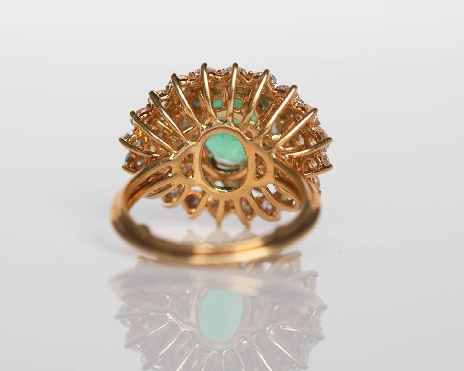 1960s AGL Certified 3.94 Carat Emerald Diamond Gold Ring  4