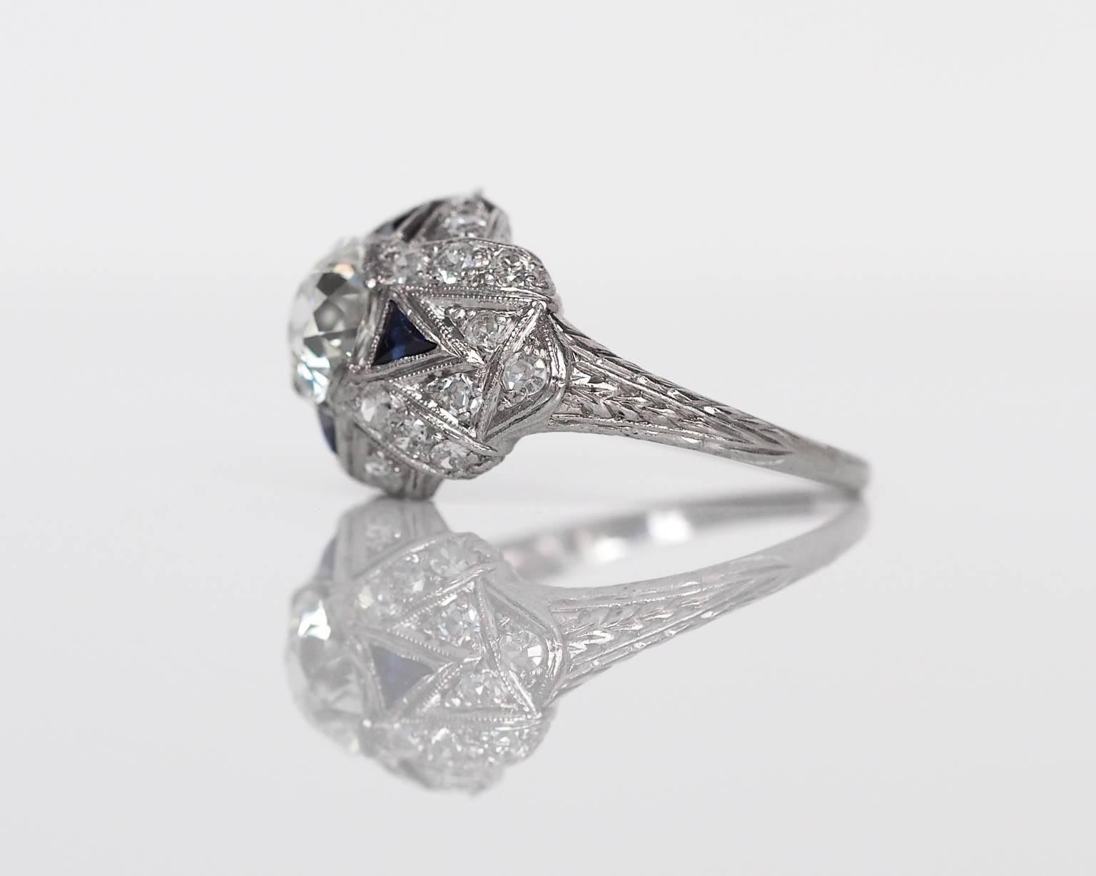 Women's 1930s Art Deco 1.28 Carat GIA Certified Old European Diamond Engagement Ring For Sale