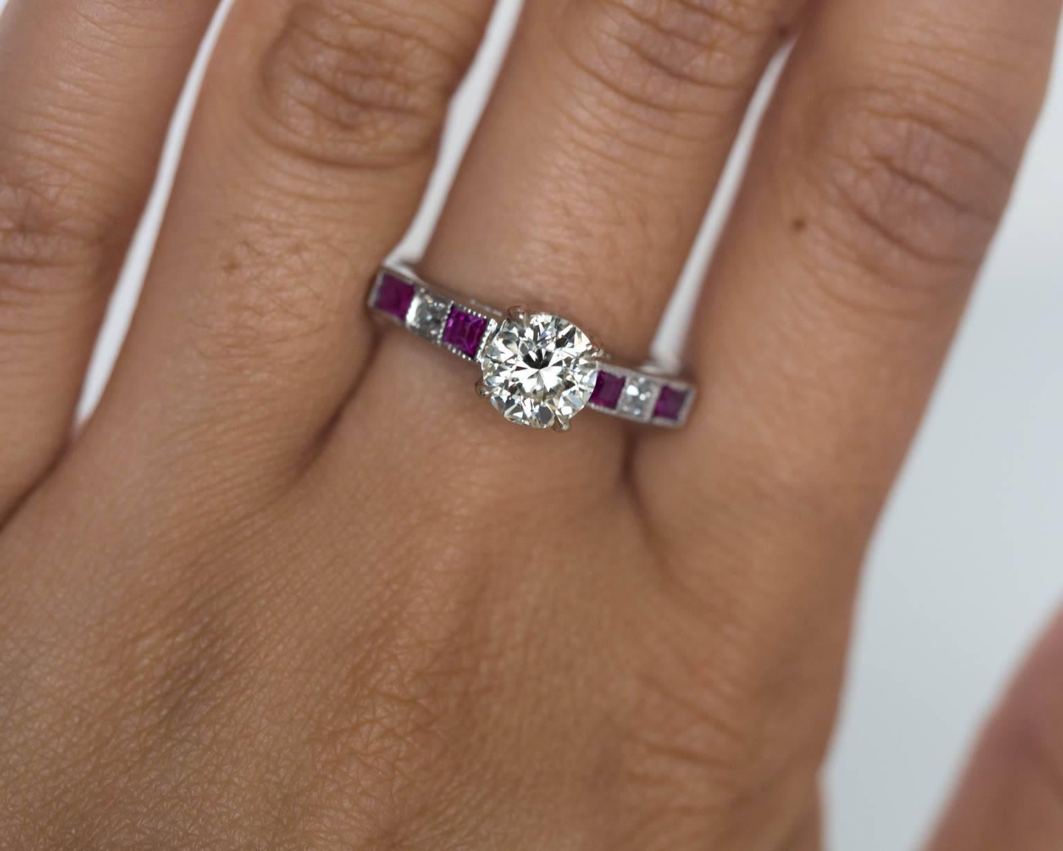 Women's 1940s Art Deco 1.01 Carat GIA Certified European Cut Diamond Ruby Platinum Ring For Sale