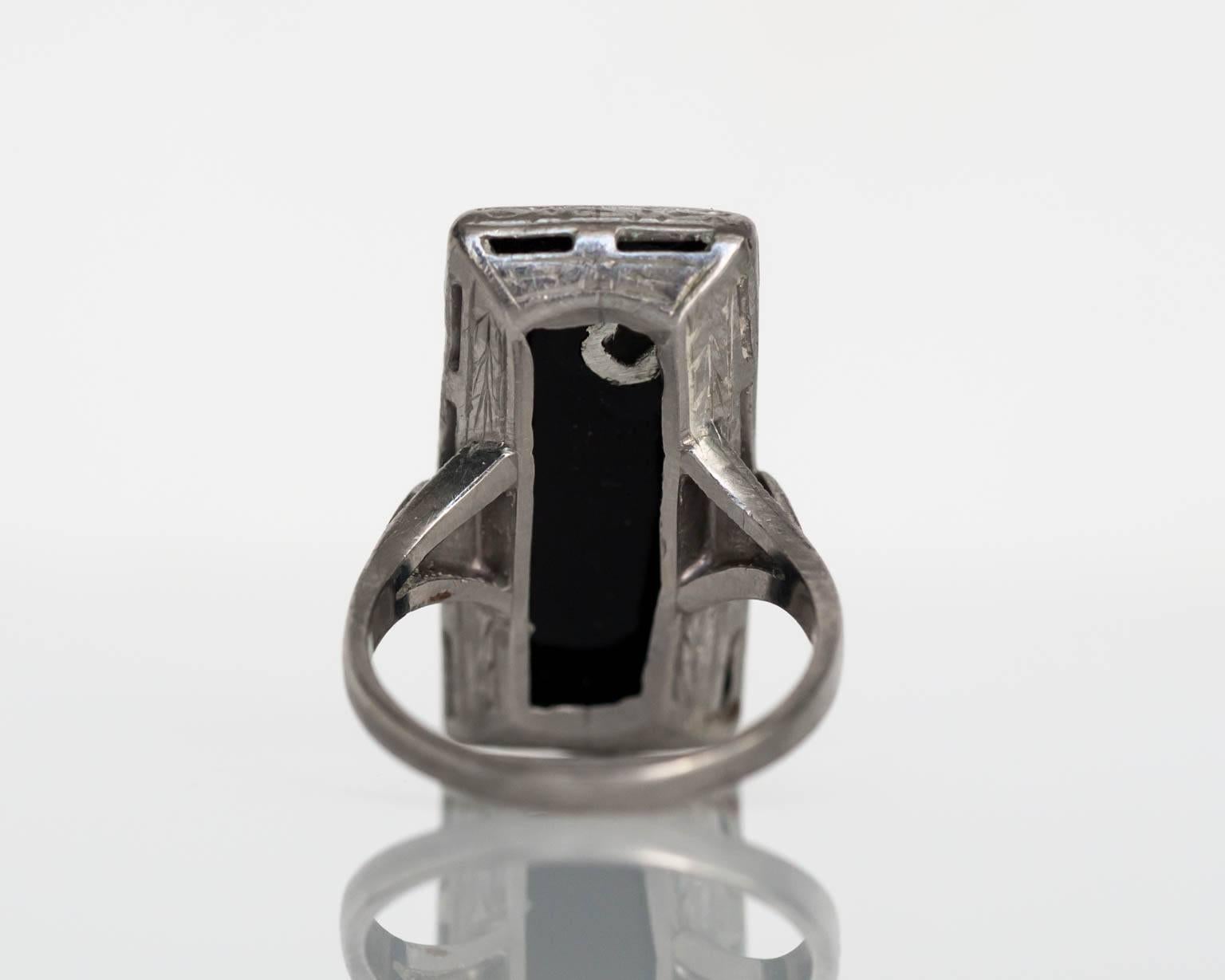 Women's 1920s Art Deco Platinum Black Onyx and Old European Cut Diamond Ring