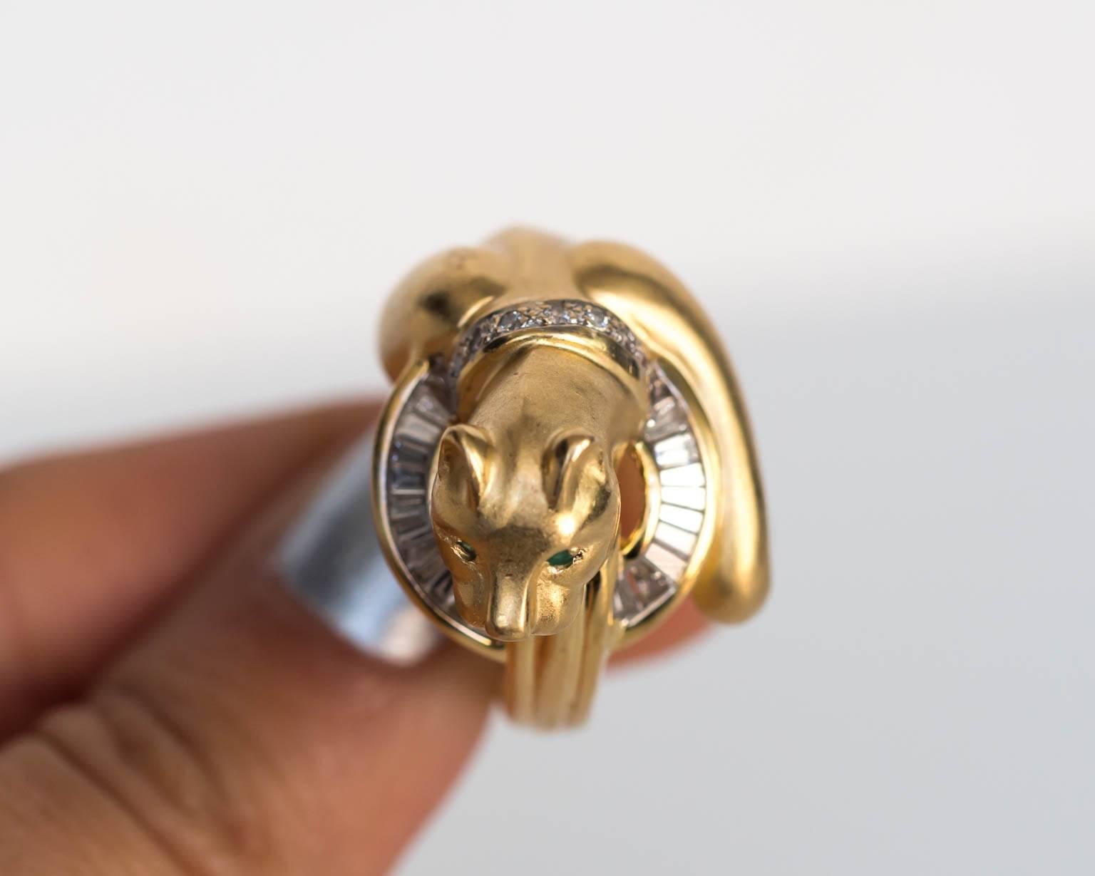 2000er Jahre Gelbgold Ring mit Diamant und Smaragd im Angebot 1