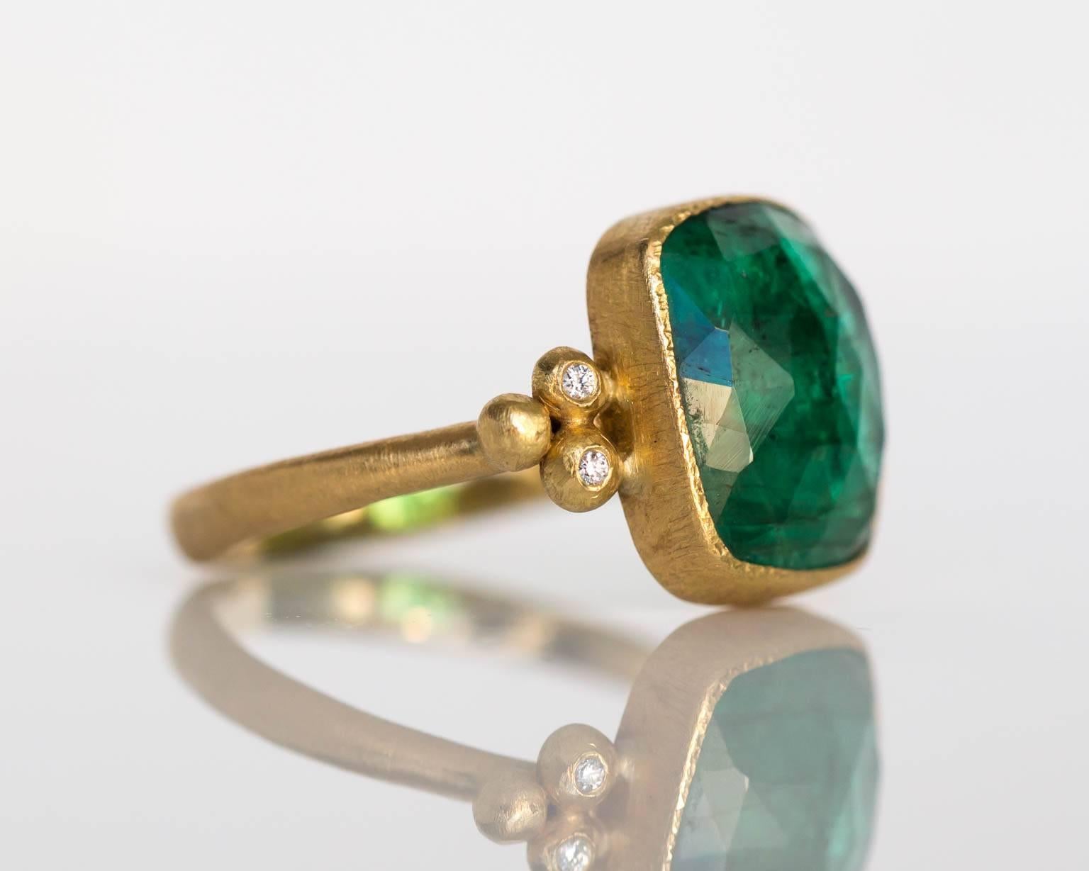 Contemporary 2000s Yellow Gold Emerald and Diamond Hammered Finish Ring