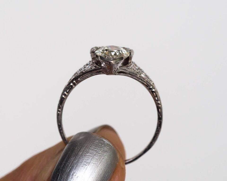 1920er Jahre Art Deco Platin Diamant GIA zertifiziert Herz geformt Verlobungsring 1