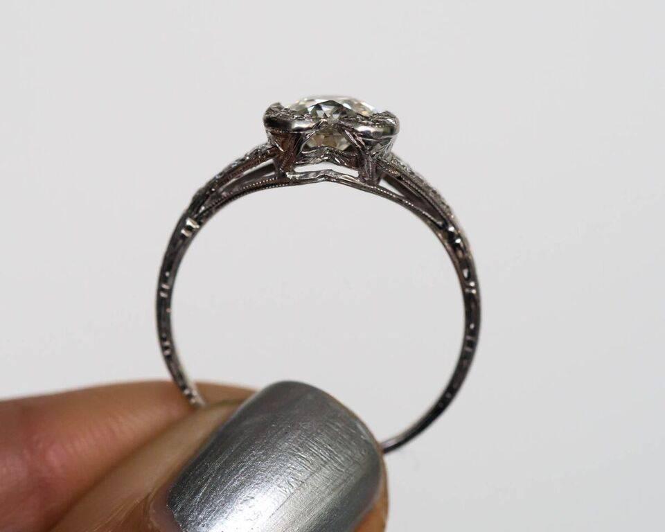 1920er Jahre Art Deco Platin Diamant GIA zertifiziert Herz geformt Verlobungsring 2