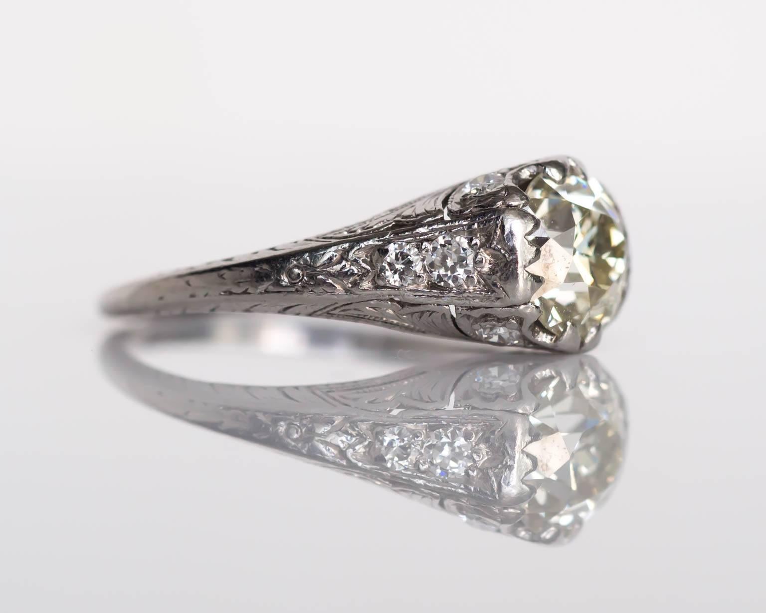 1910 Antiker edwardianischer Verlobungsring, 1,78 Karat Diamant Platin (Edwardian) im Angebot