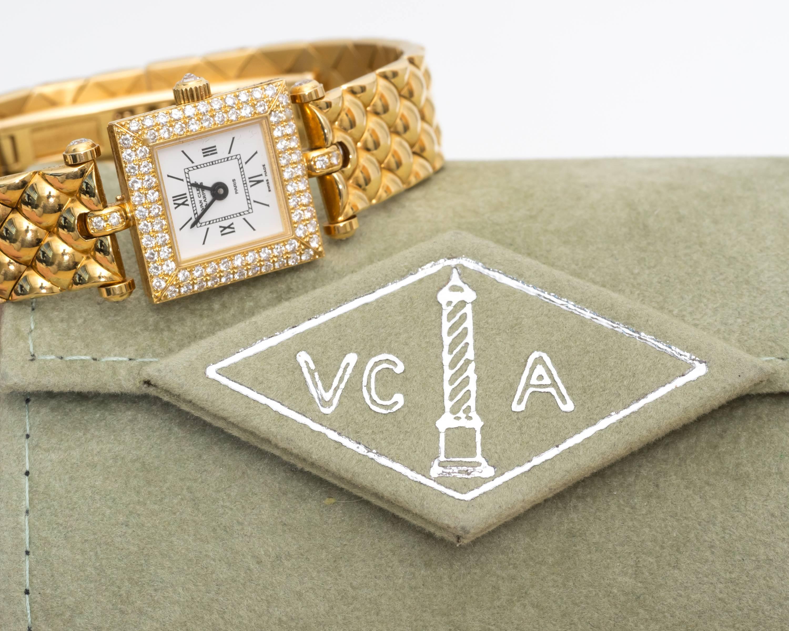 Van Cleef & Arpels Ladies Classique Diamond Bezel Quartz Wristwatch 5