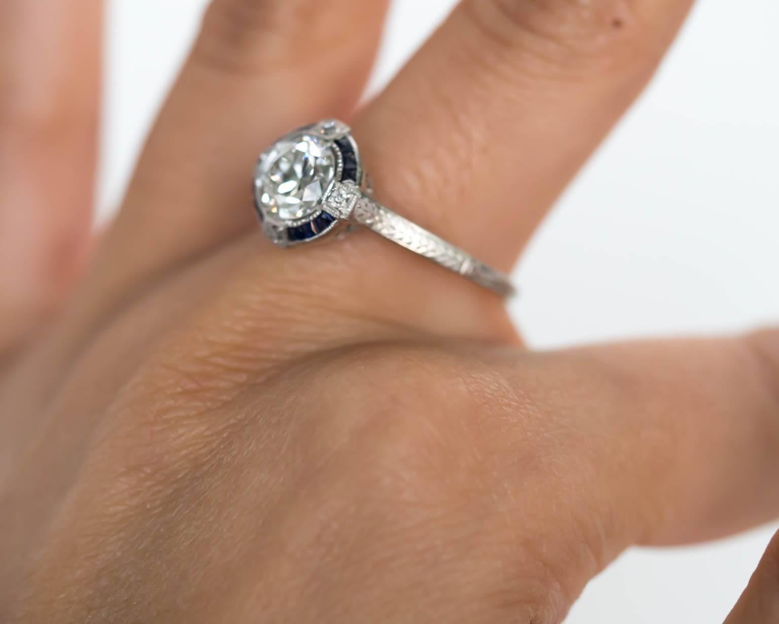 1920s Art Deco GIA Certified 1.05 Carat Diamond Platinum Engagement Ring 4