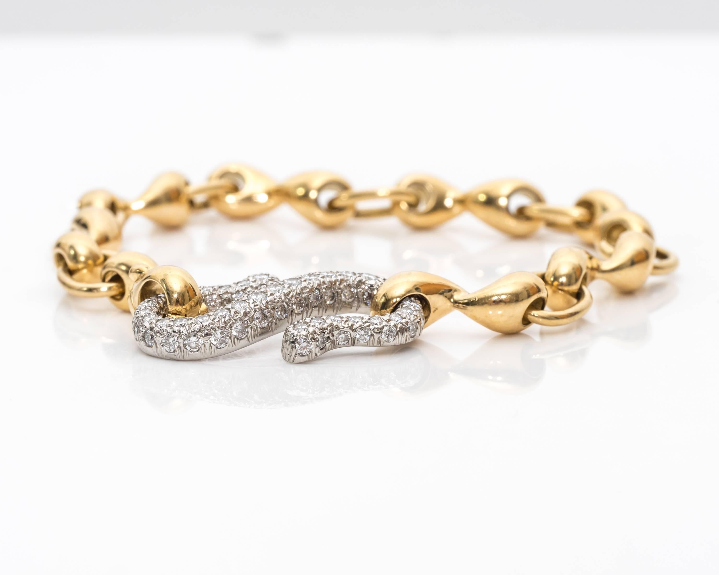 1990s Tiffany & Co. Diamond Platinum Bracelet In Excellent Condition For Sale In Atlanta, GA