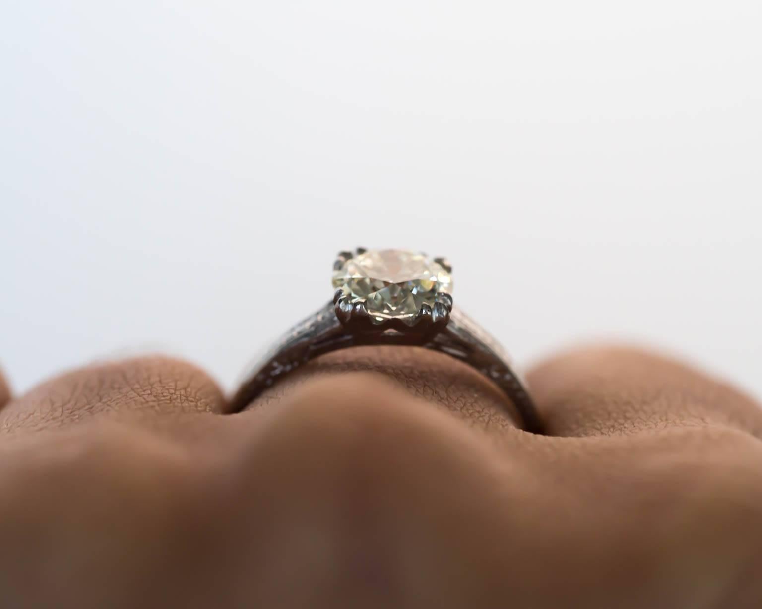 1920s Art Deco GIA Certified 1.31 Carat Diamond Platinum Engagement Ring For Sale 5