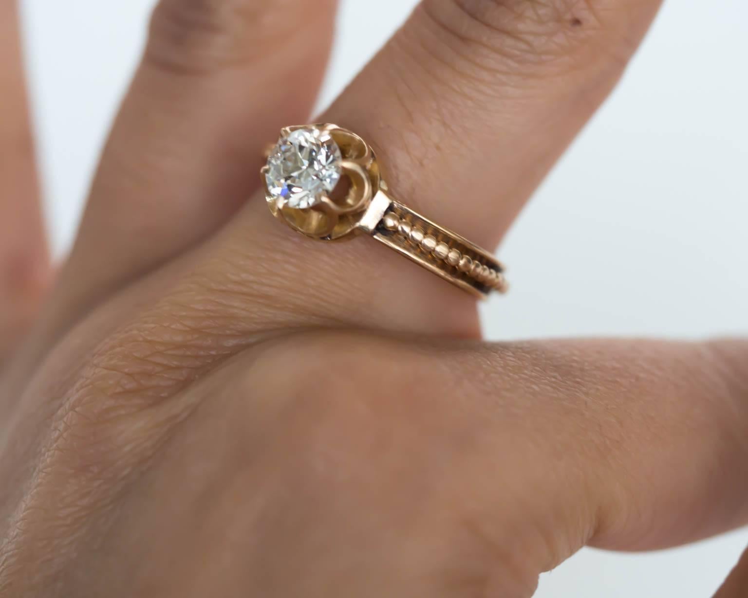 1890s Victorian .91 Carat Diamond Gold Buttercup Setting Ring For Sale 1