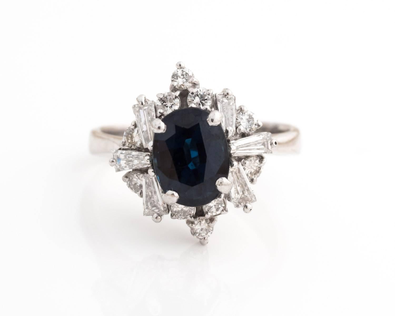 2.00 Carat Blue Sapphire Diamond Gold Engagement Ring In Good Condition In Atlanta, GA