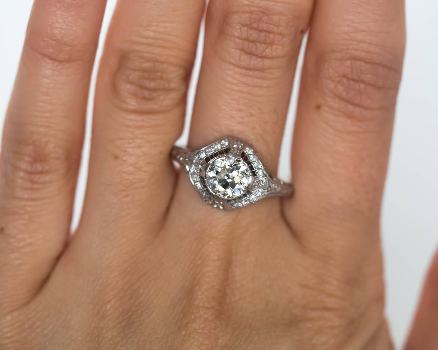 1910s Art Deco GIA Certified 1.01 Carat Diamond Platinum Engagement Ring 2