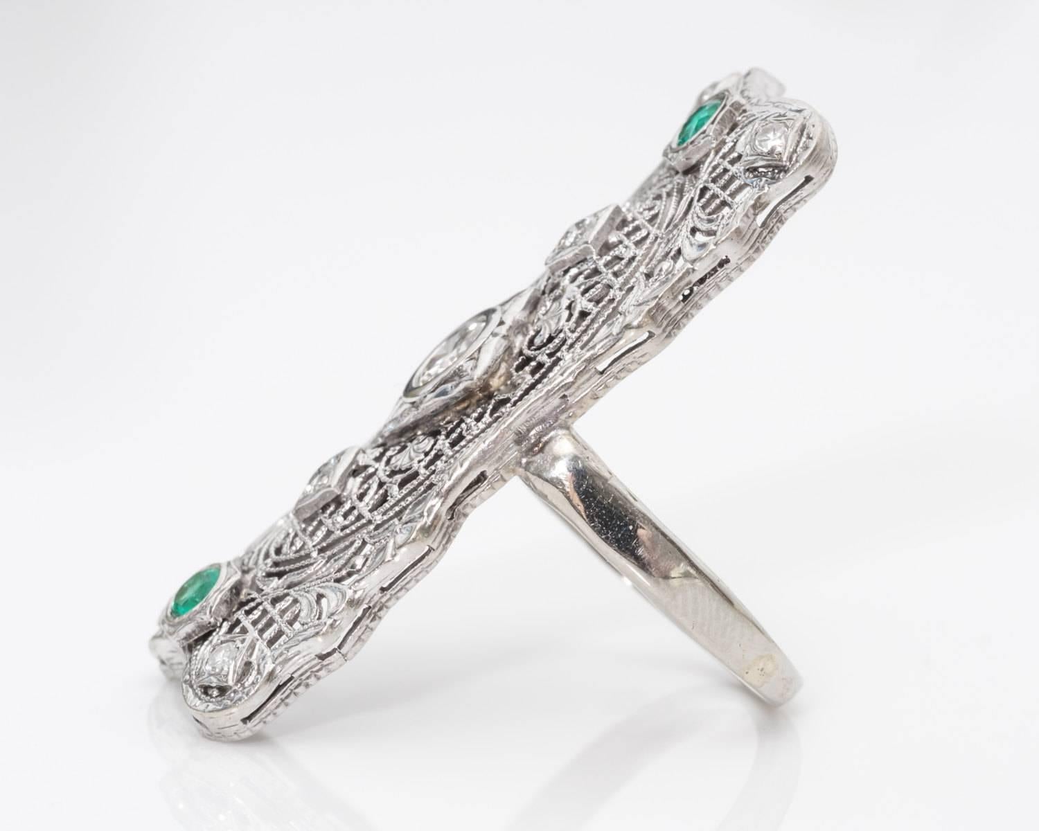 Retro 1940s Diamond and Emerald Filigree Shield Ring
