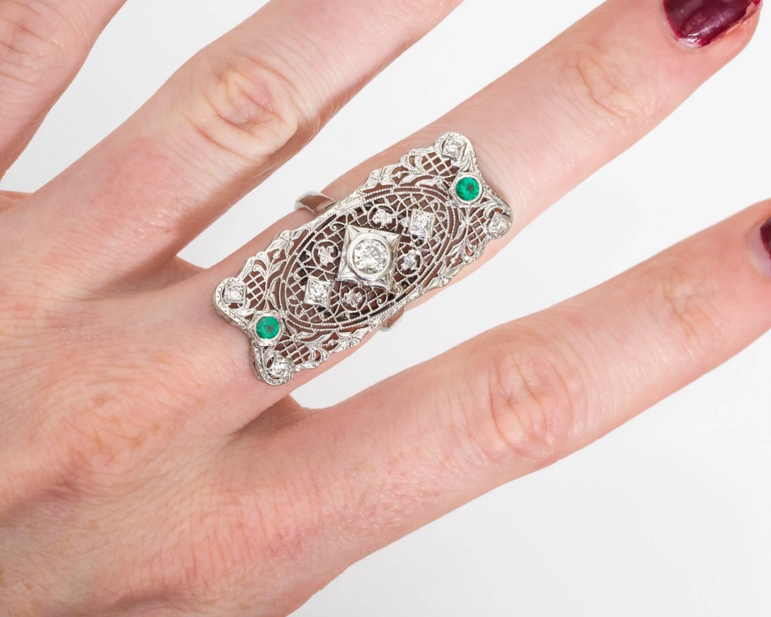 Women's 1940s Diamond and Emerald Filigree Shield Ring