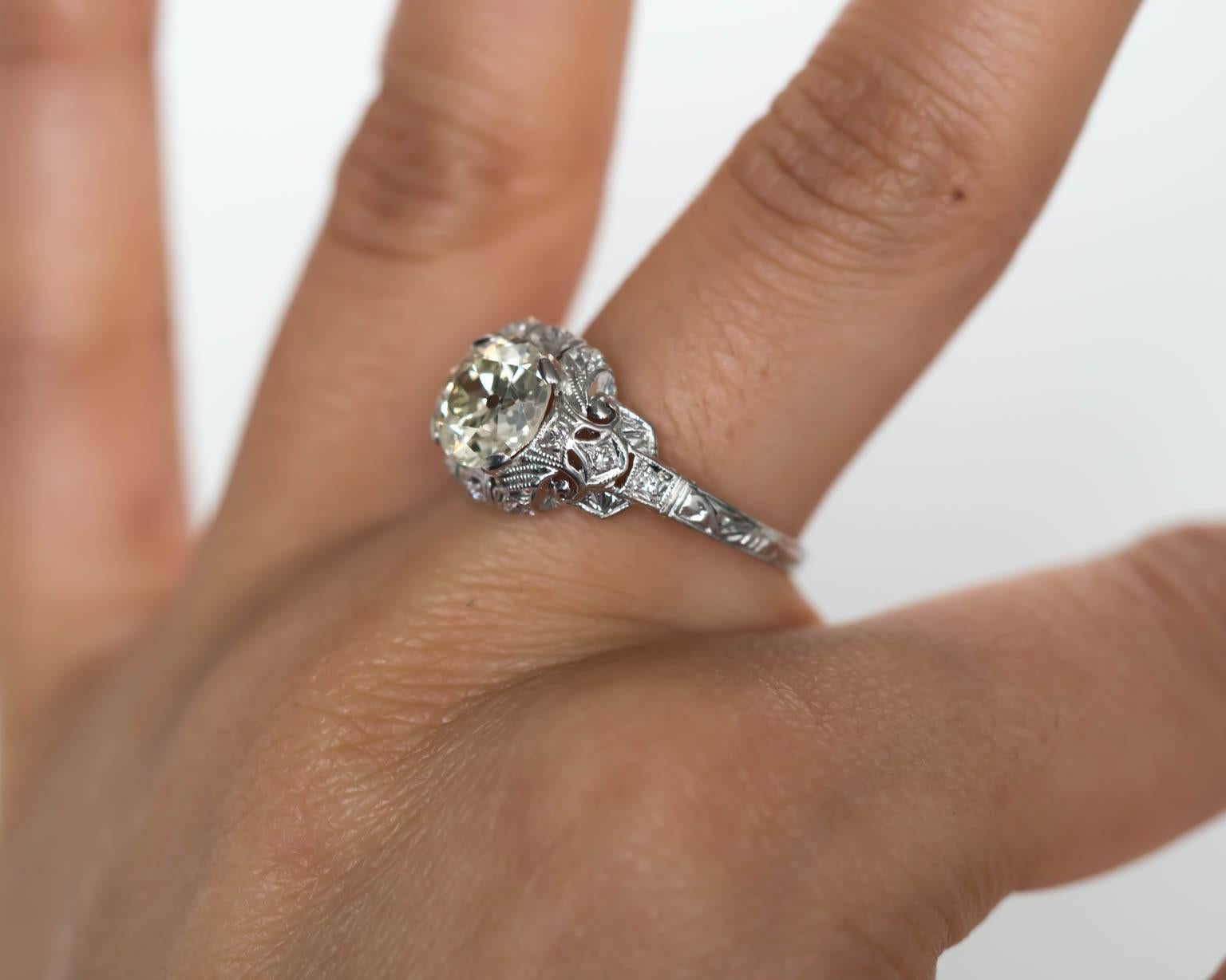 1930s Art Deco Platinum 1.60 Carat Old European Cut Diamond Engagement Ring For Sale 4