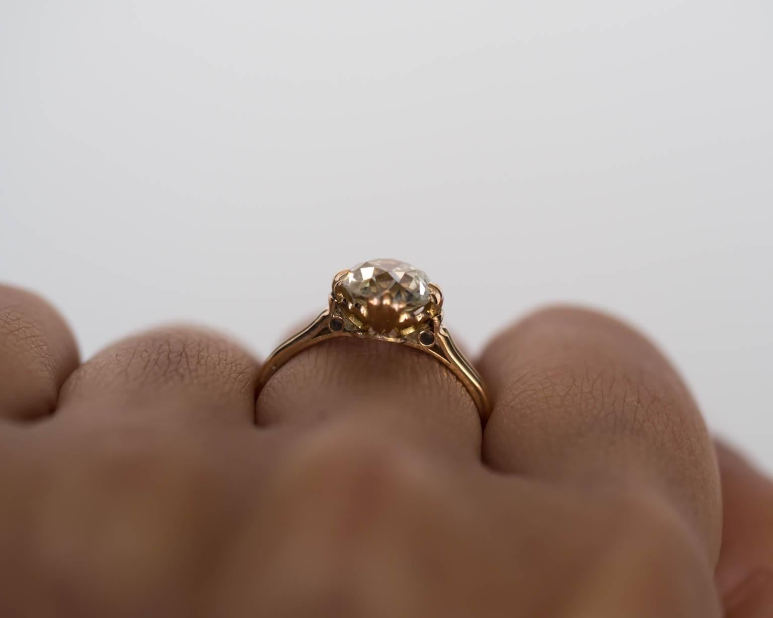 1890s Edwardian Yellow Gold GIA Certified 1.81 Carat Diamond Engagement Ring 4