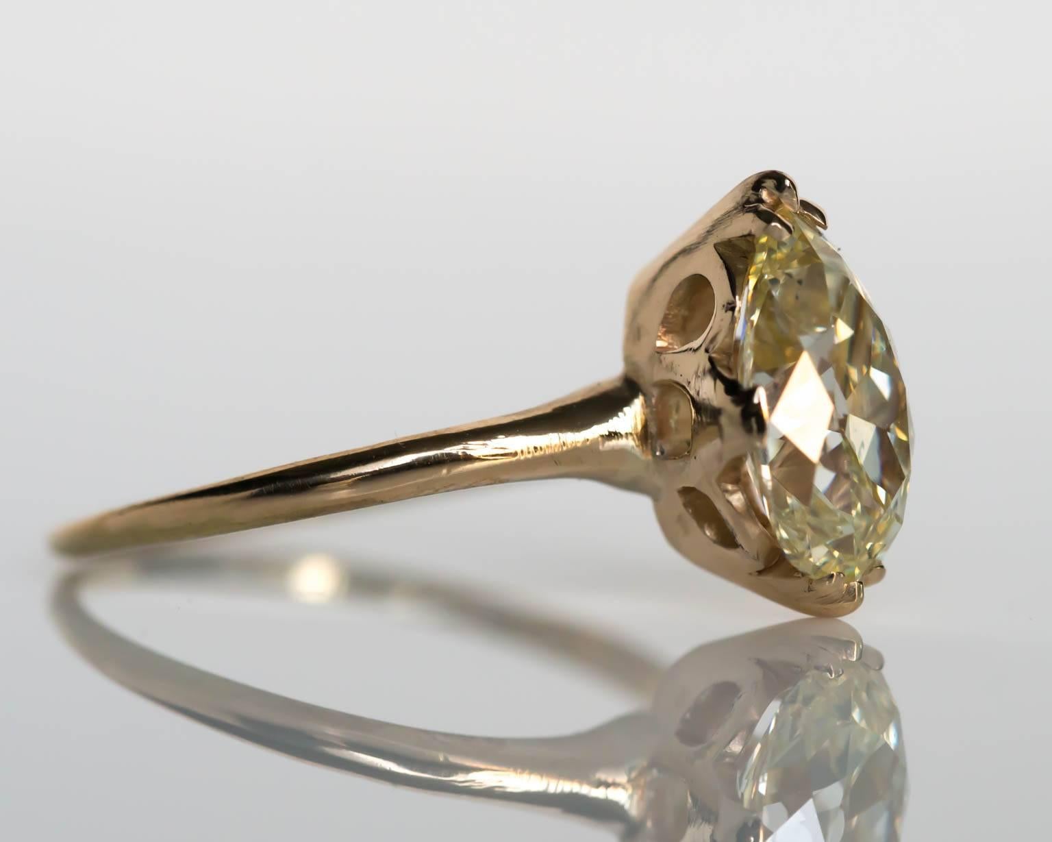 1890s Victorian Yellow Gold GIA Certified 2.13 Carat Diamond Engagement Ring In Excellent Condition In Atlanta, GA