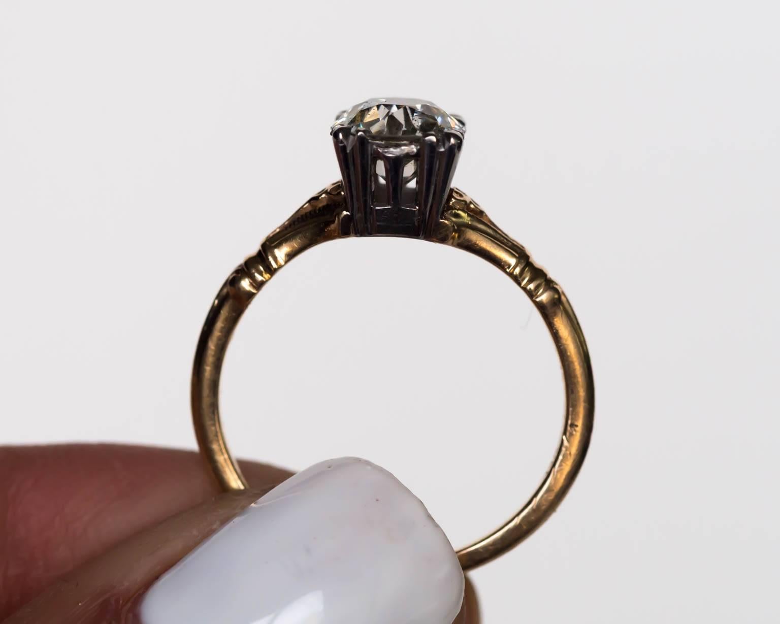 Women's 1910s Edwardian Yellow Gold GIA Certified .99 Carat Diamond Engagement Ring