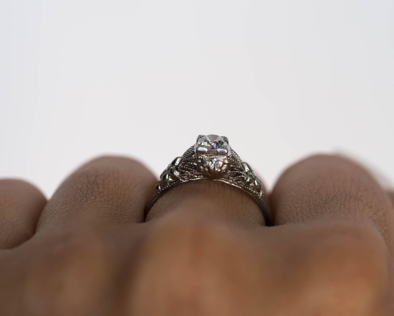 1940s Art Deco .28 Carat Old European Cut Diamond White Gold Engagement Ring For Sale 2