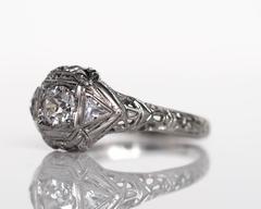 Verlobungsring aus Weißgold mit GIA-zertifiziertem 0,35 Karat Diamant 1930er Jahre Art Deco