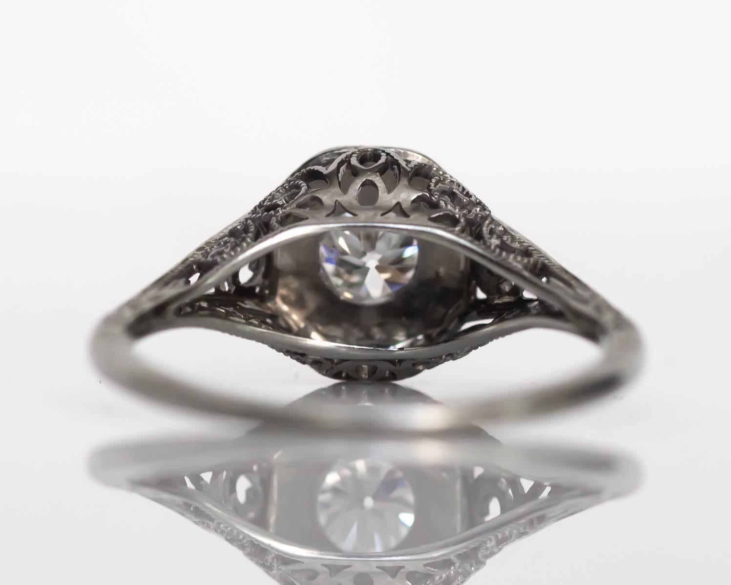1930s Art Deco GIA Certified .35 Carat Diamond White Gold Engagement Ring Excellent état - En vente à Hicksville, NY
