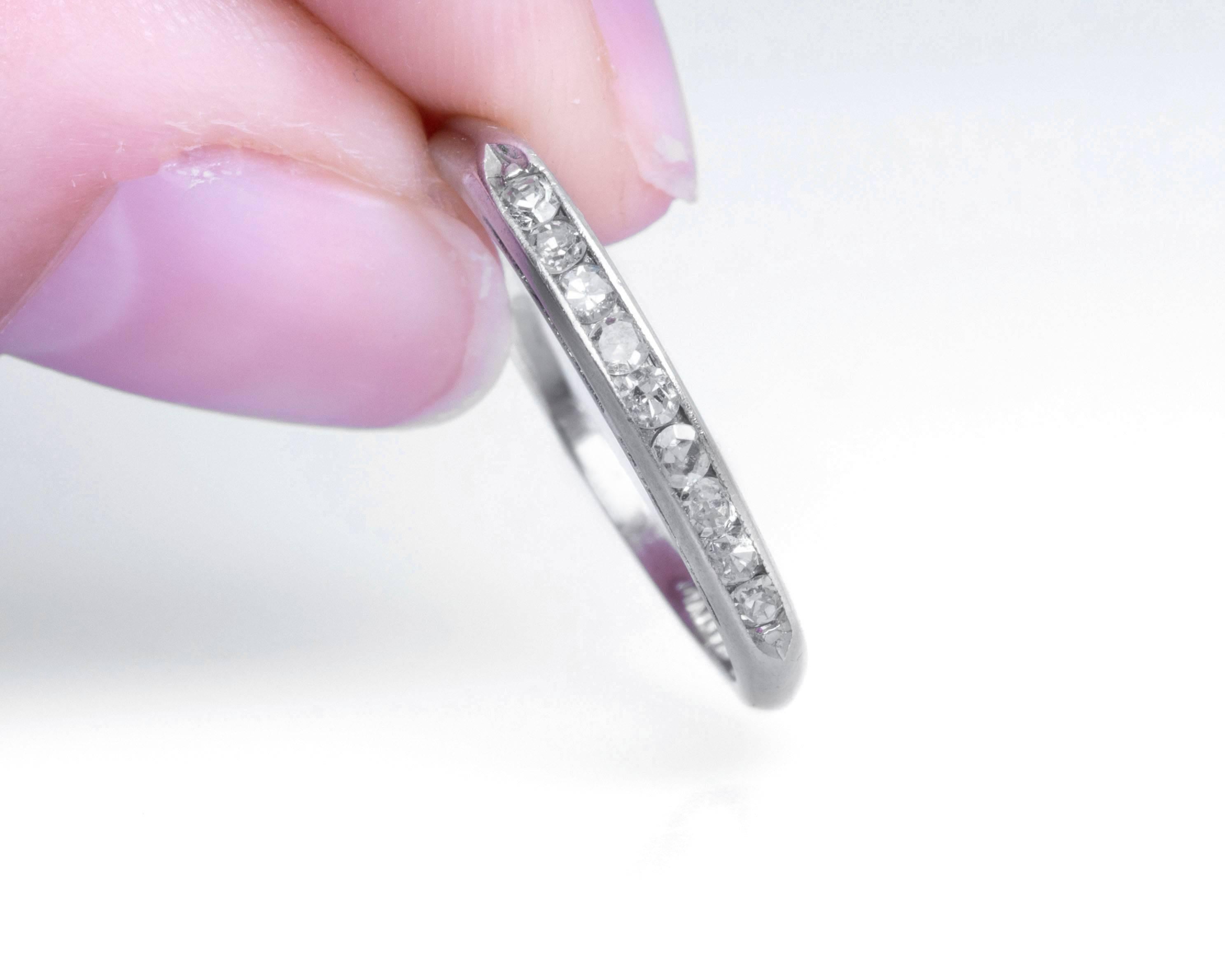 1930s Art Deco .15 Carat Diamonds Platinum Wedding Band Ring 1