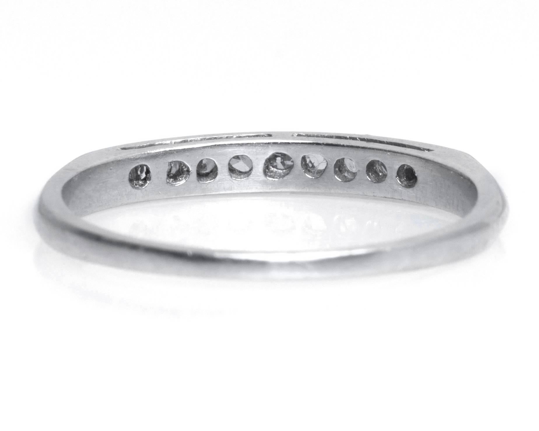 Women's 1930s Art Deco .15 Carat Diamonds Platinum Wedding Band Ring