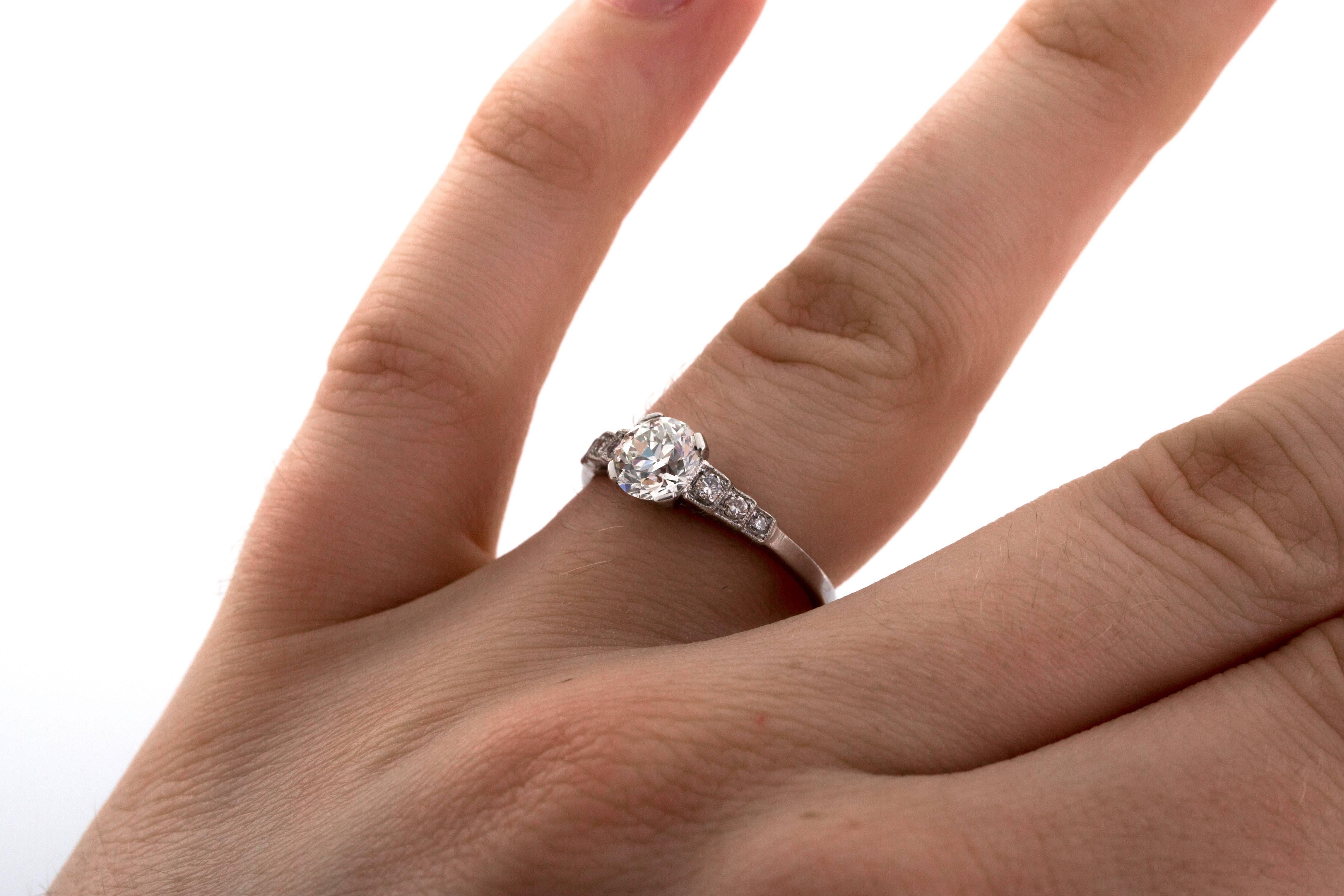 Bague de fiançailles Art déco en platine avec diamants de 0,87 carat certifiés GIA, 1910 en vente 4