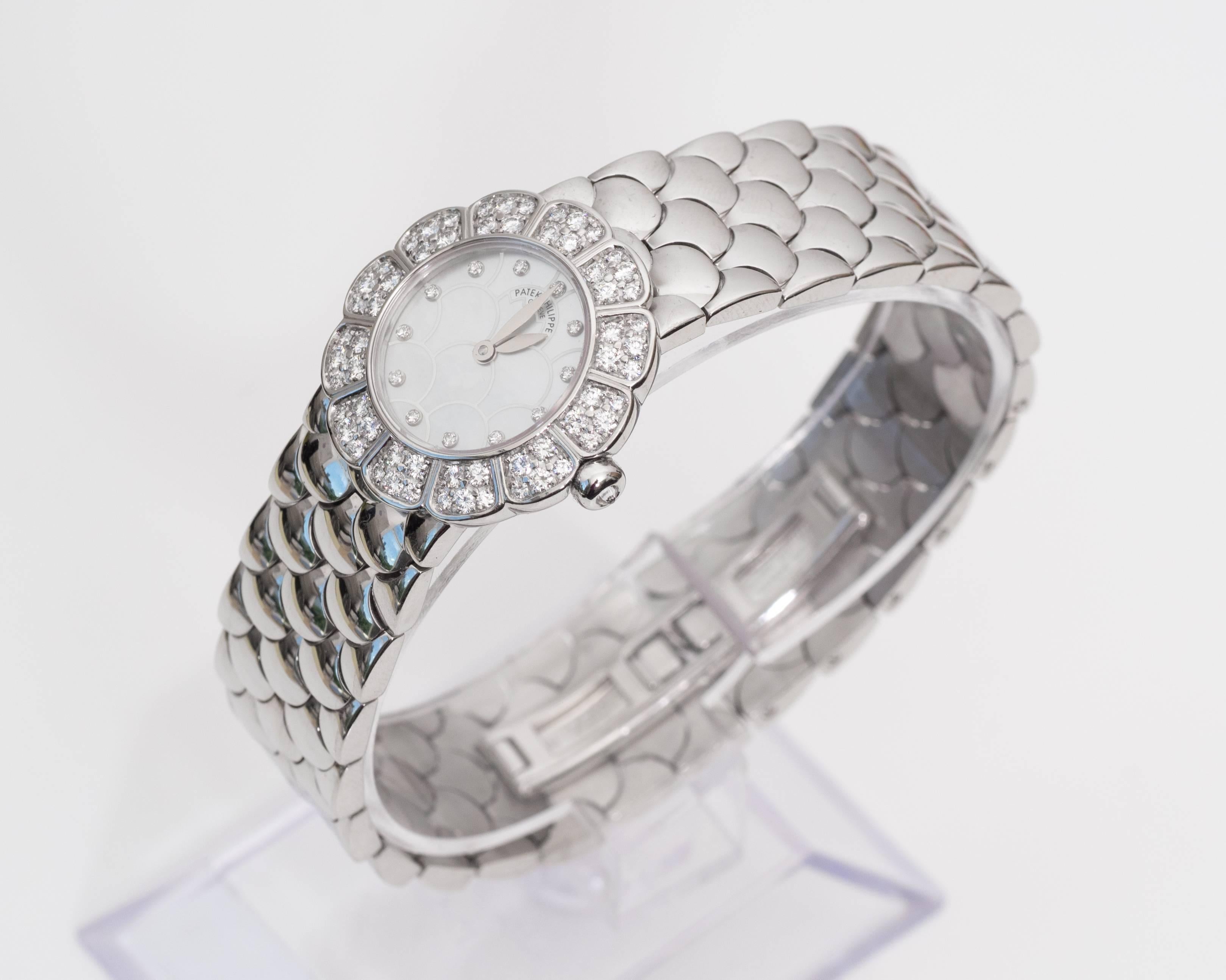 Women's Patek Philippe Ladies White Gold Diamond Quartz Wristwatch  