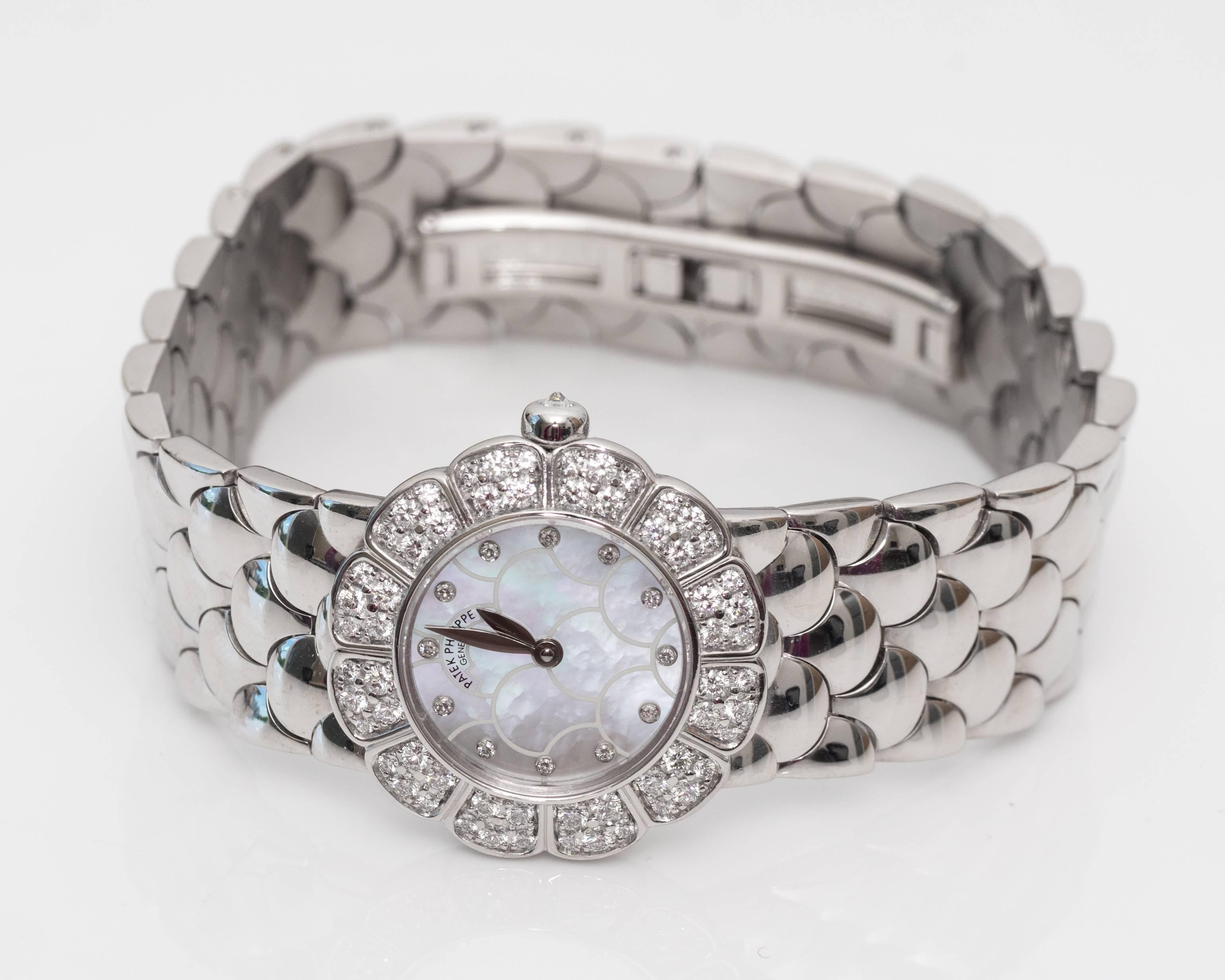 Patek Philippe Ladies White Gold Diamond Quartz Wristwatch   1
