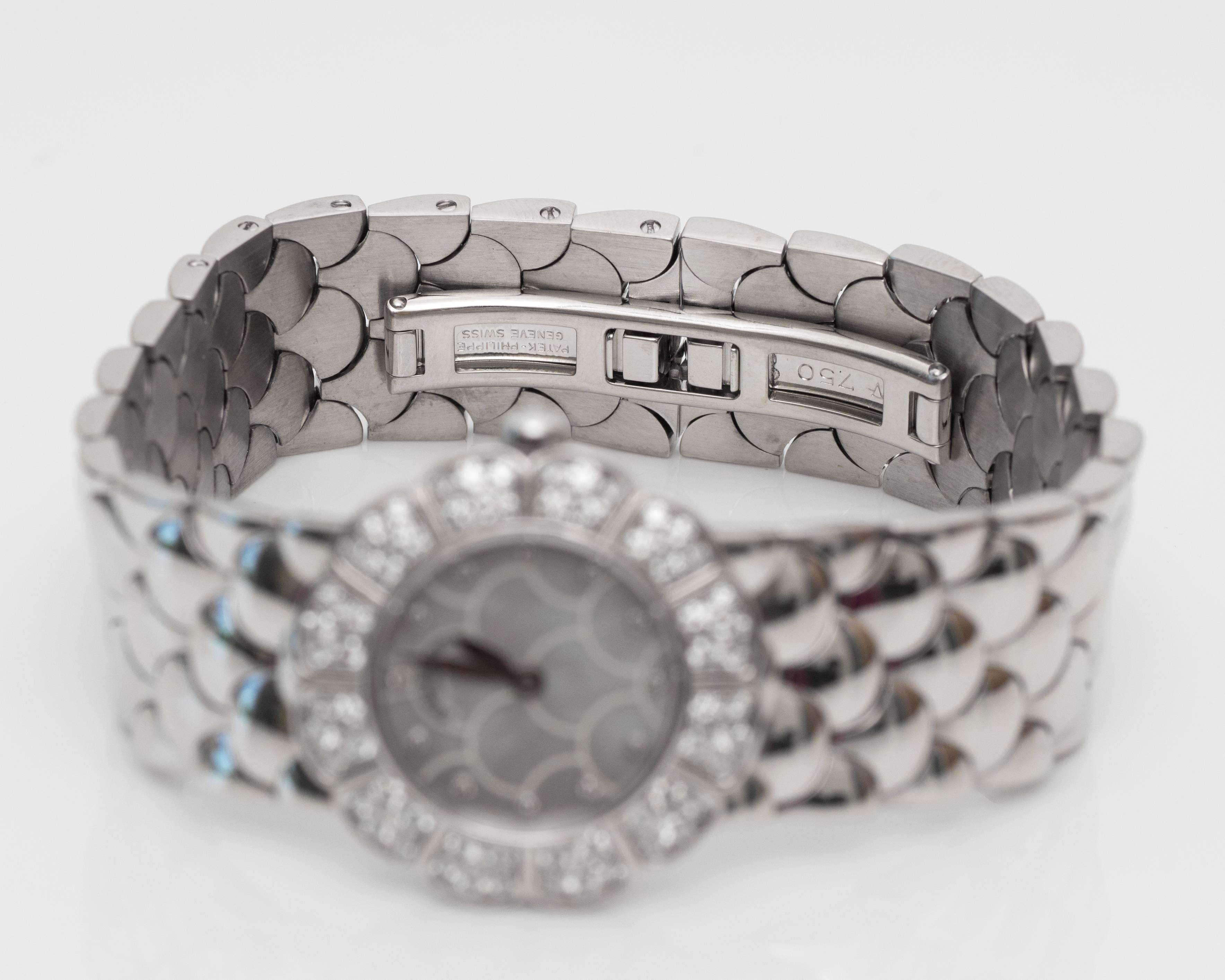 Patek Philippe Ladies White Gold Diamond Quartz Wristwatch   4