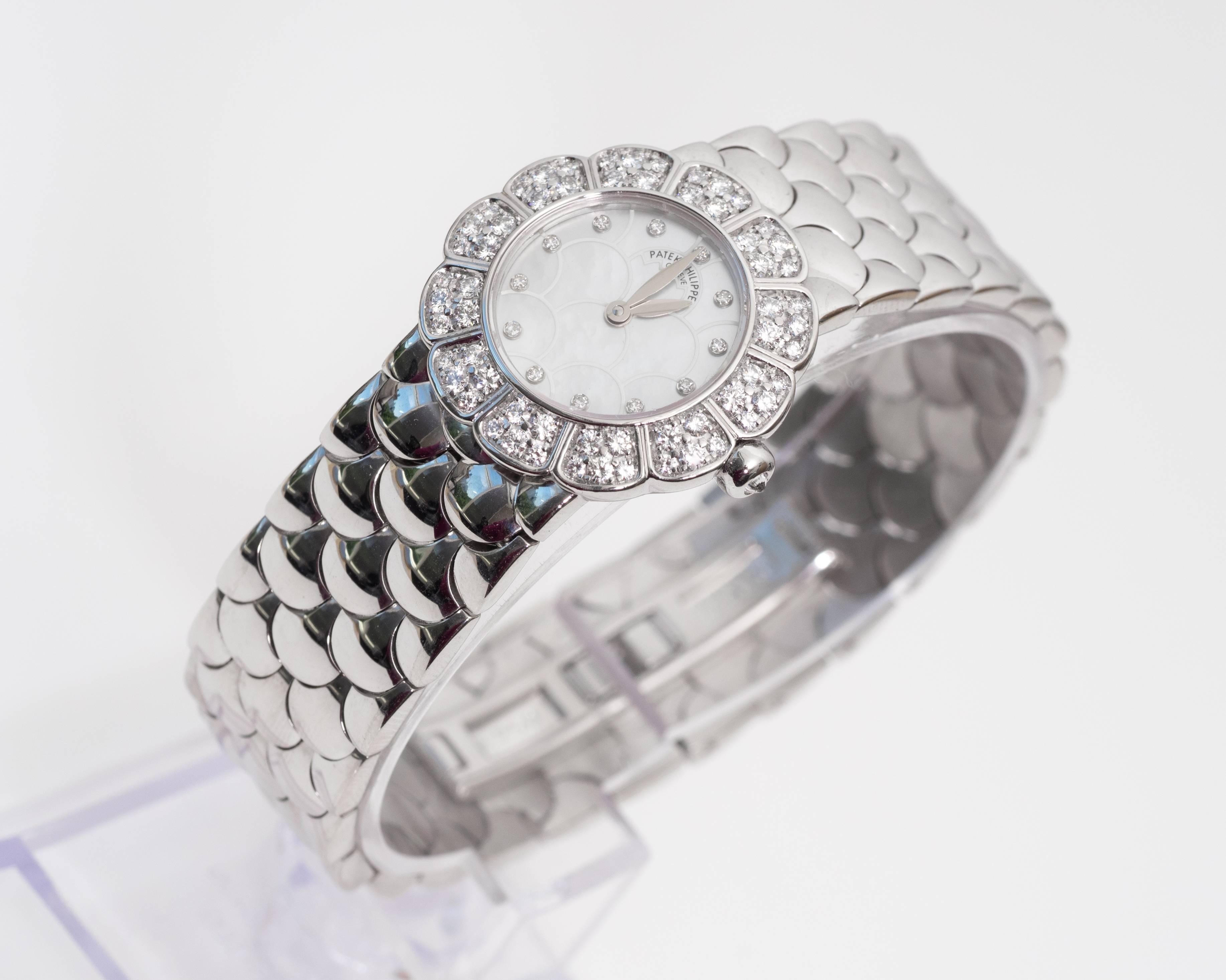 Patek Philippe Ladies White Gold Diamond Quartz Wristwatch   5