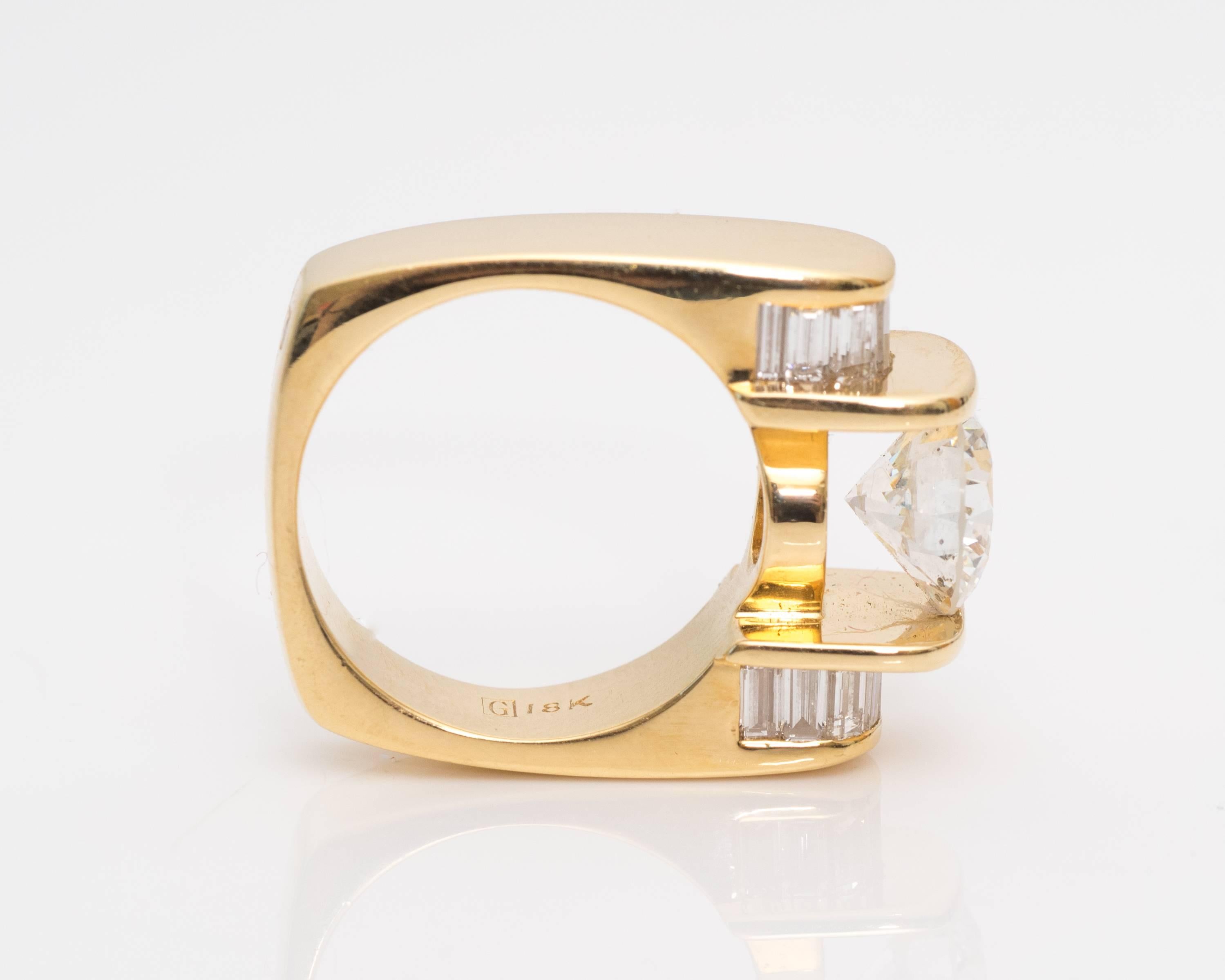 1990s 2.20 Carat Diamond Yellow Gold Ring  In Good Condition In Atlanta, GA