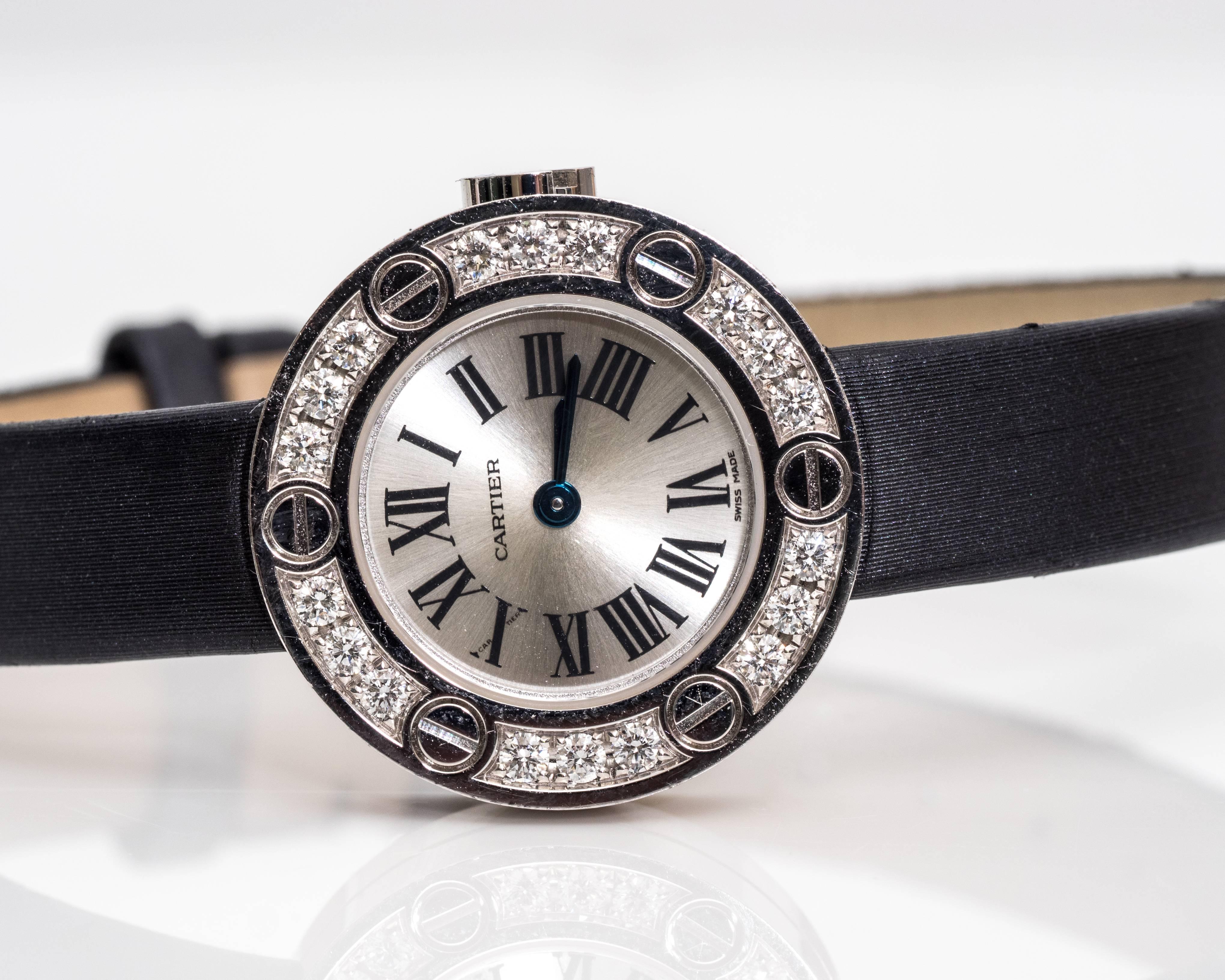 Cartier Montre-bracelet Love en or blanc 18 carats et diamants Pour femmes en vente